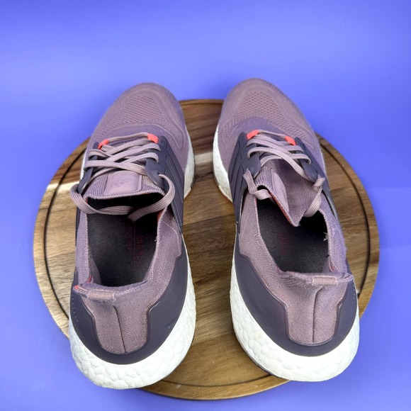 WOMENS ADIDAS ULTRABOOST 22 SIZE 10 MAGIC MAUVE/PURPLE - Picture 6 of 8